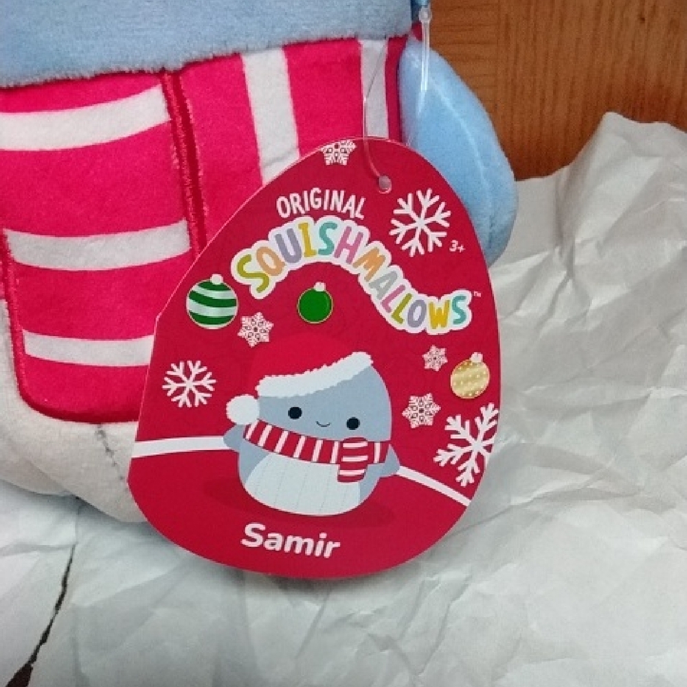 Squishmallows "Samir" Blue Whale Plush Toy with Santa Hat - Picture 2 of 6